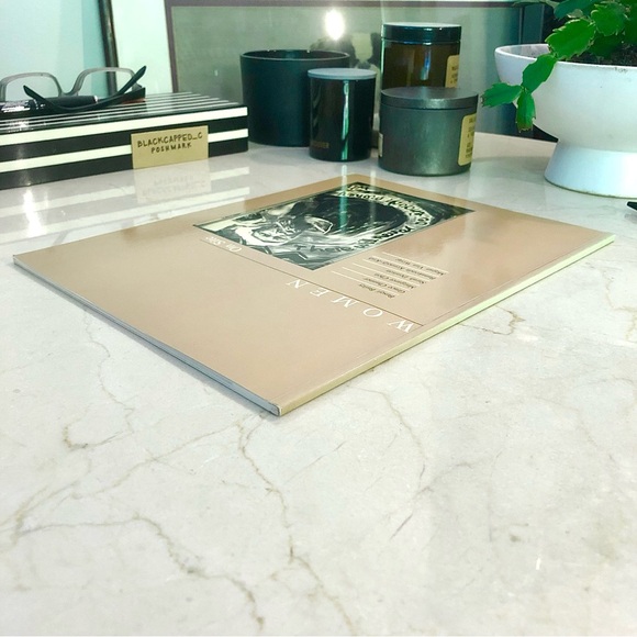 Women Artists On Site Art Coffee Table Book Catalog Home Good PB Non-fiction - Picture 8 of 14